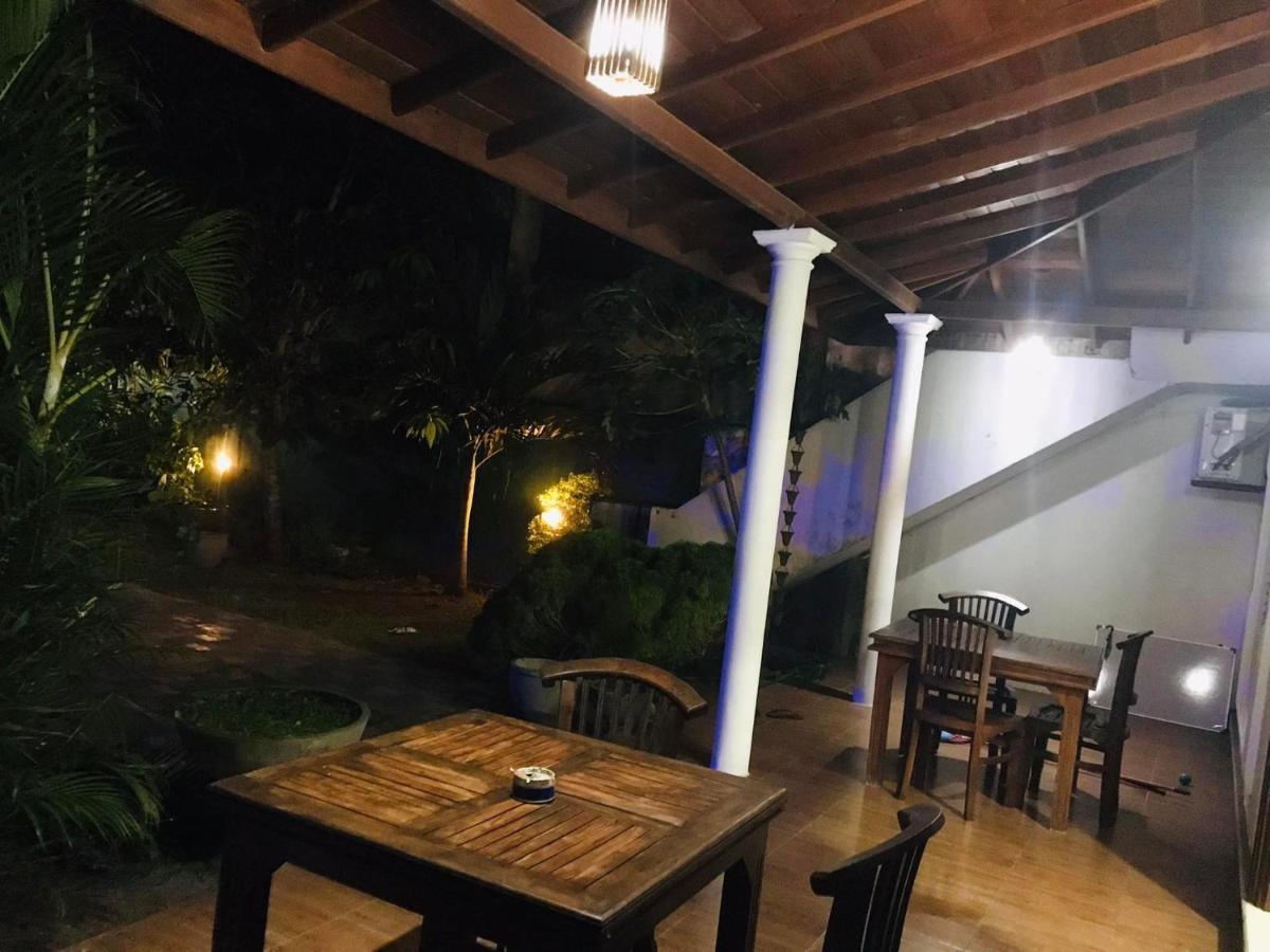 Akash Villa Talaramba Exterior foto