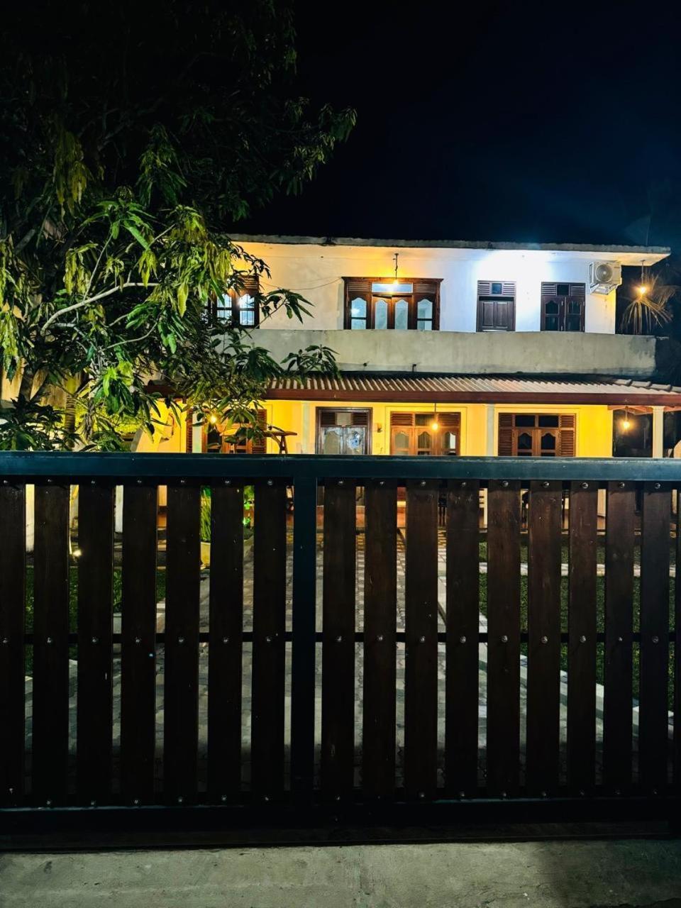 Akash Villa Talaramba Exterior foto